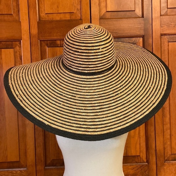 Something Special Straw/Paper Hat Beach, Vacation, Pool, Anti-aging Wide Brim - Picture 1 of 10